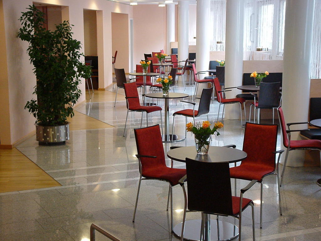 Genohotel Карлсруе Екстер'єр фото