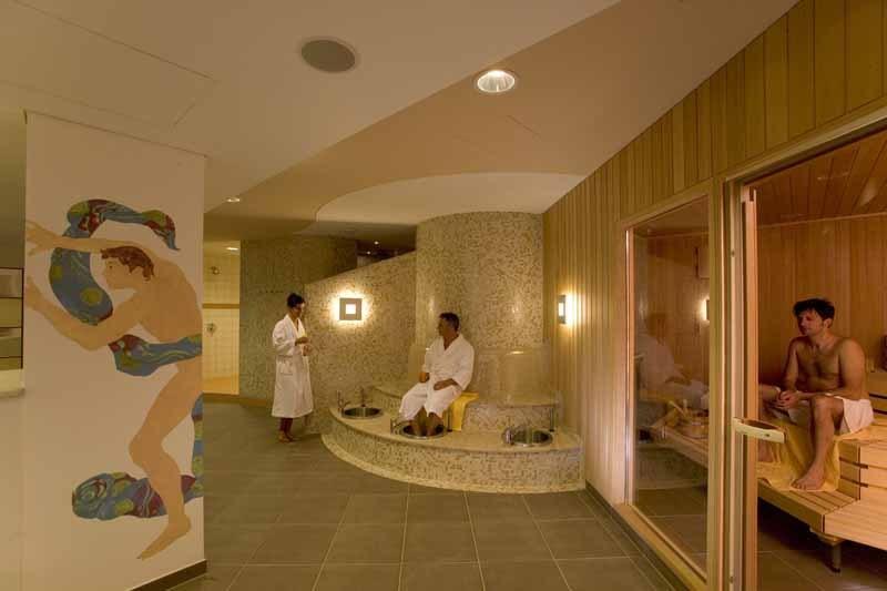 Genohotel Карлсруе Екстер'єр фото