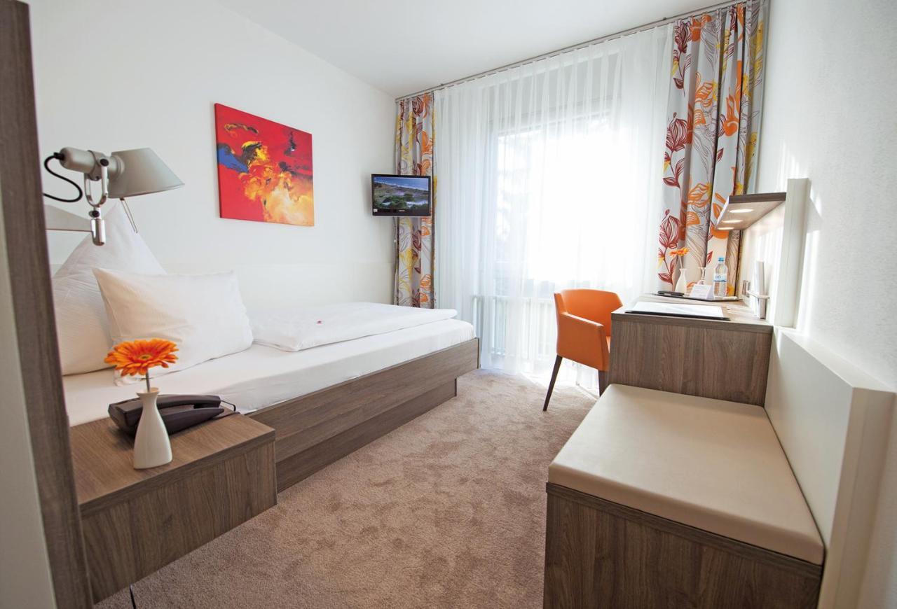 Genohotel Карлсруе Екстер'єр фото